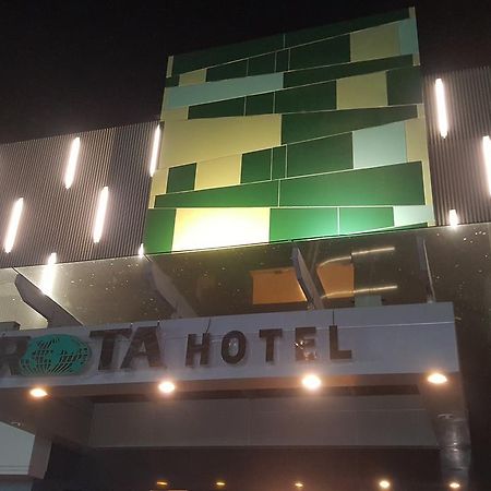 Rota International Hotel Dżakarta Pokój zdjęcie