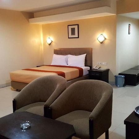 Rota International Hotel Dżakarta Zewnętrze zdjęcie