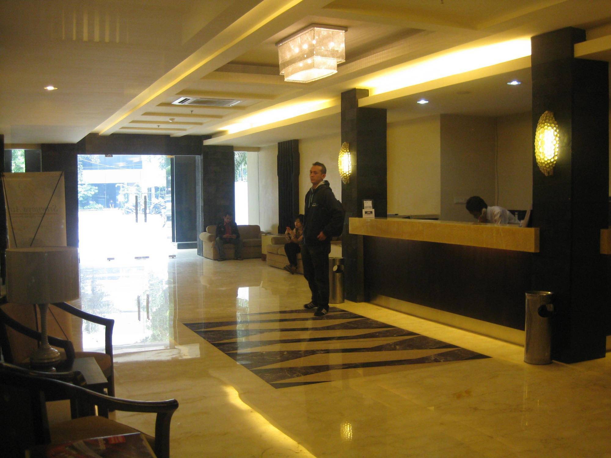 Rota International Hotel Dżakarta Zewnętrze zdjęcie